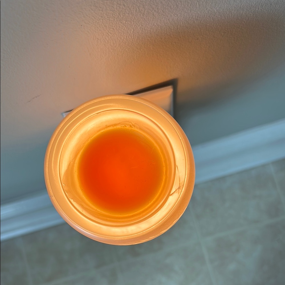 Scentsy Choose Happy Warmer - Orange and White - Picture 2 of 6